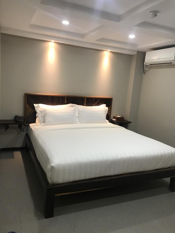 Tristar Hotel Yangon