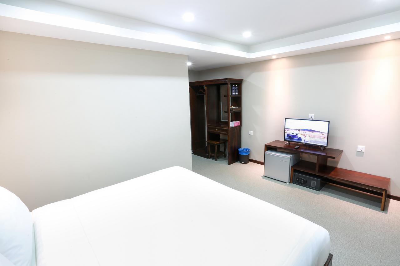Tristar Hotel 3*