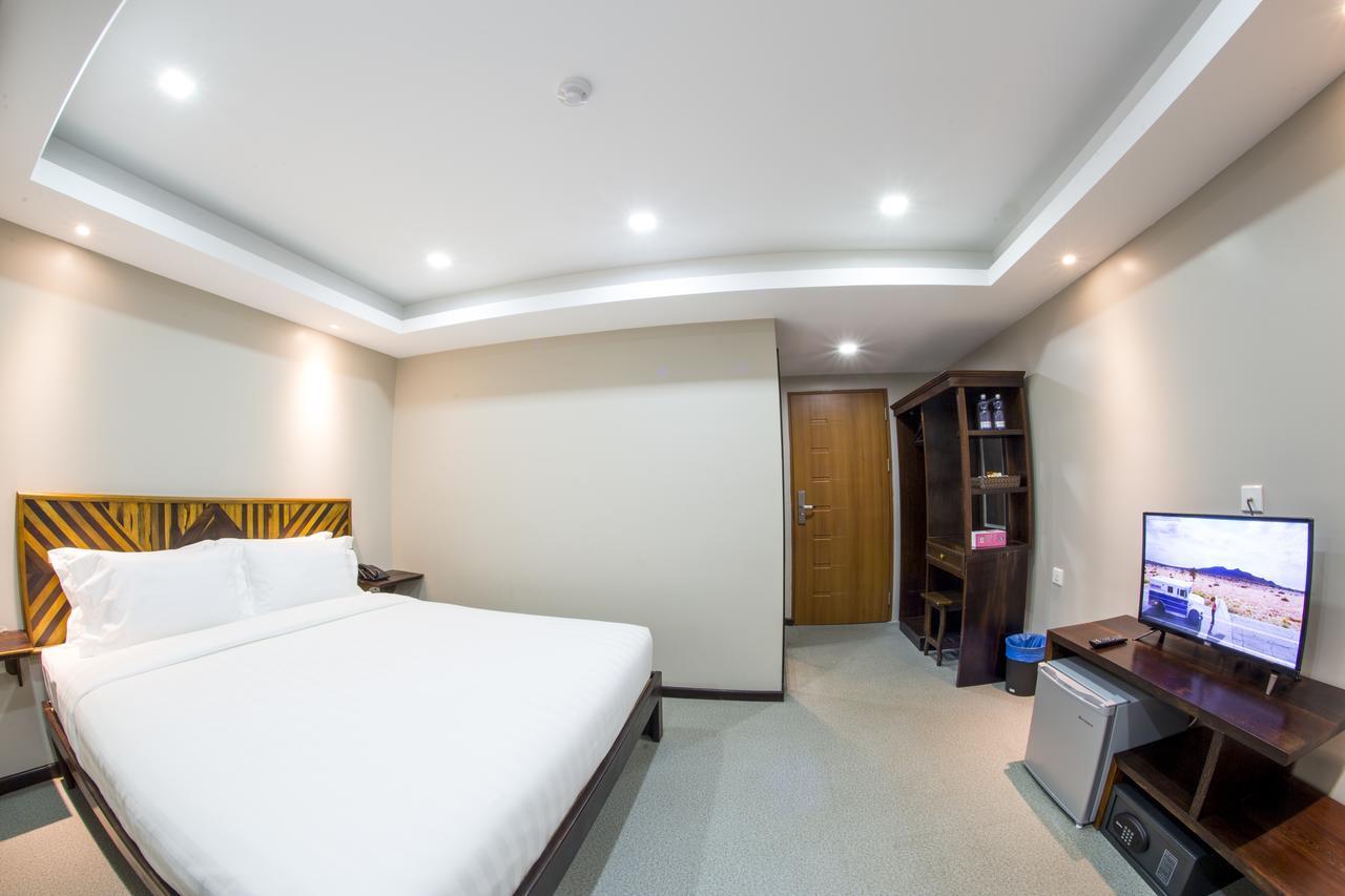 Tristar Yangon